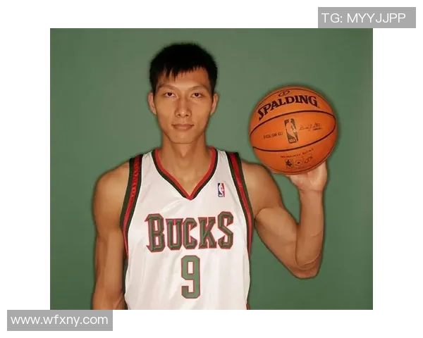 易建联：从篮球新星到国家队核心的辉煌历程与未来展望